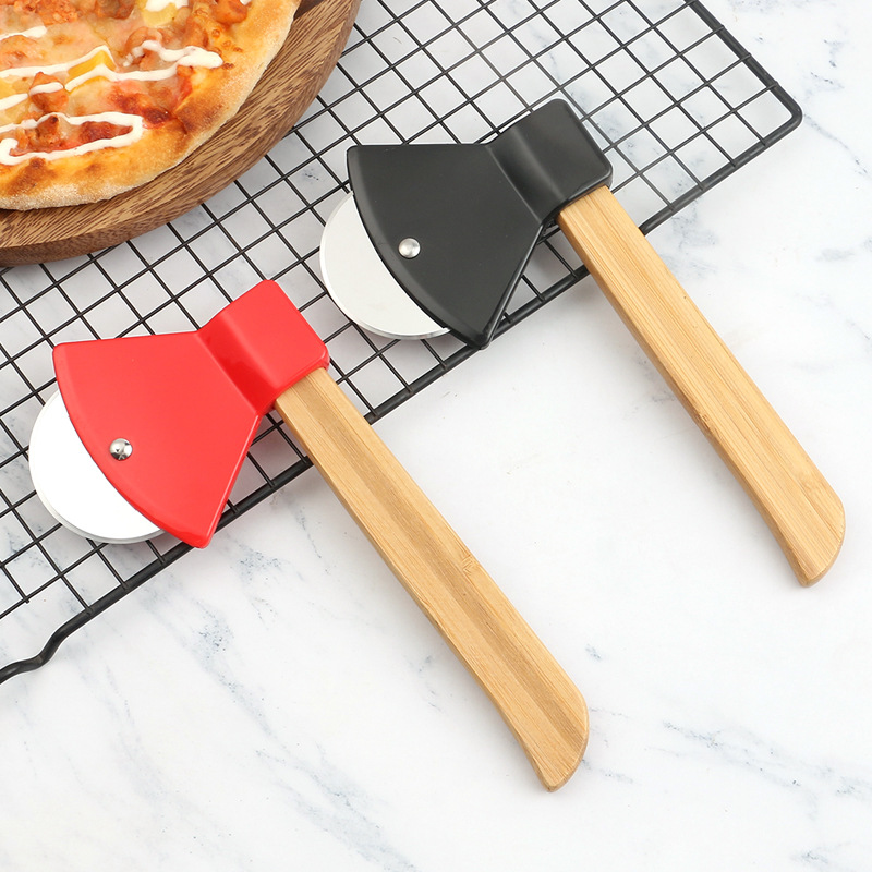 Kitchen Roller Baking - 木製ハンドルの斧型ピザカッターローラーナイフ、プロ仕様ピザスライサー、創造的なベーキングツール、キッチン、家庭、レストラン用